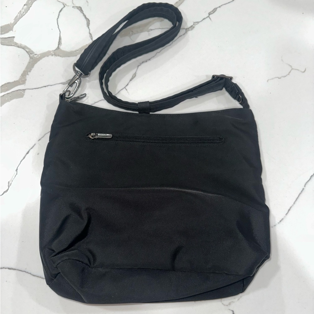 Travelon Anti-Theft Metro Crossbody Bag Black RFID 43414 - Picture 14 of 16